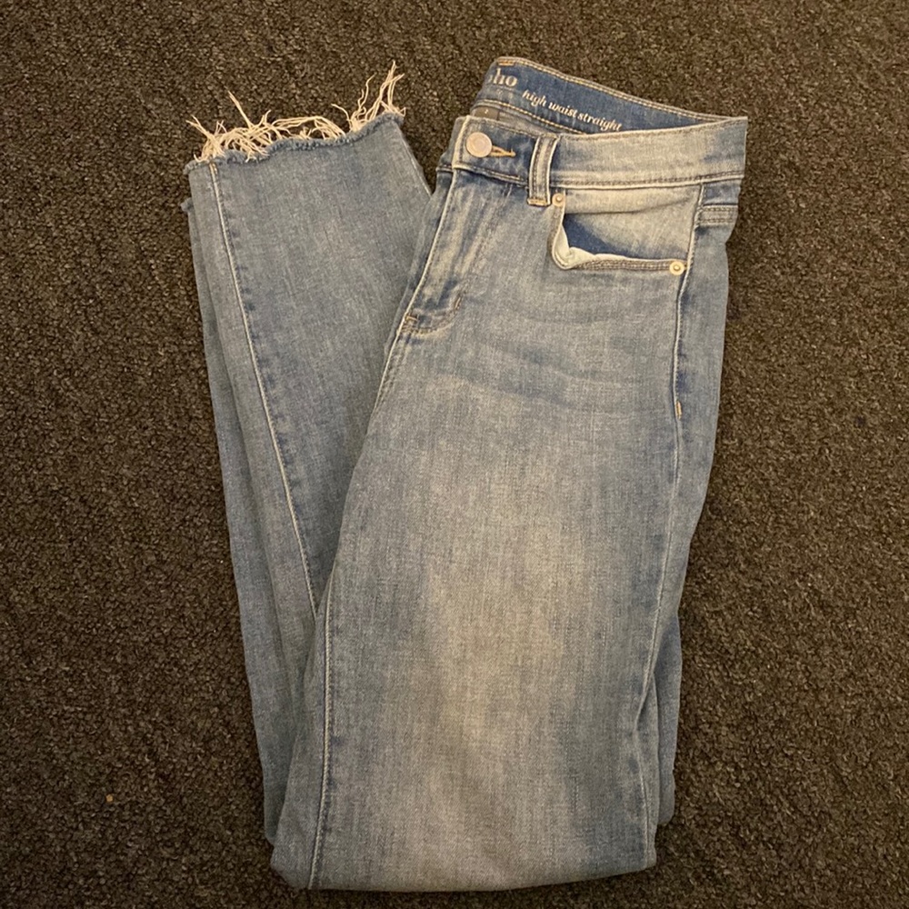 High waist- straight jeans!